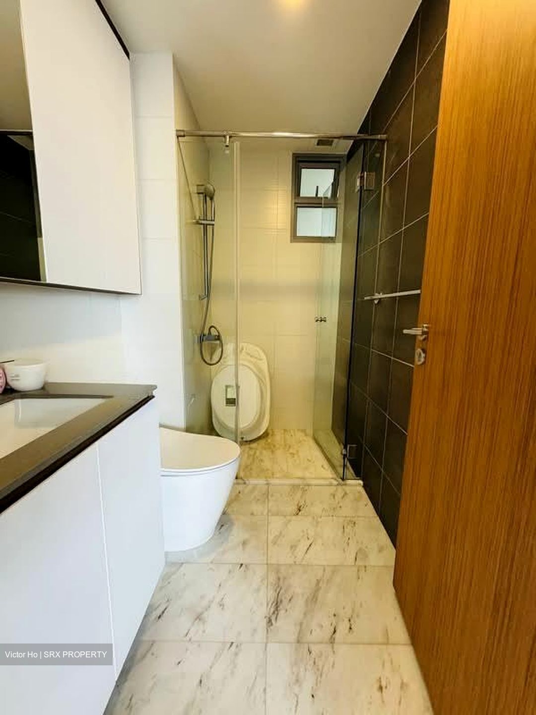 Waterfront Key (D16), Condominium #557734961